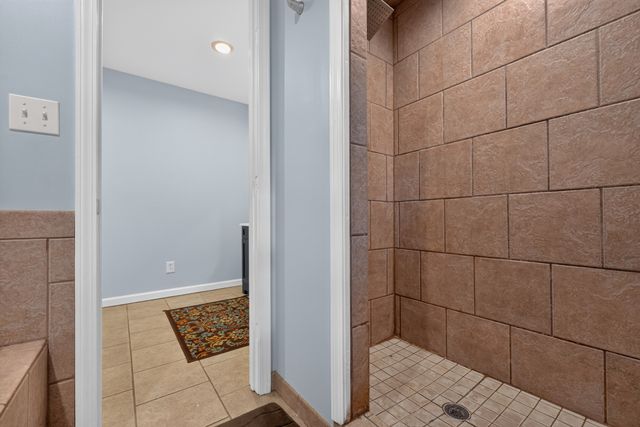 129 Meredith Ln, Winchester, TN 37398