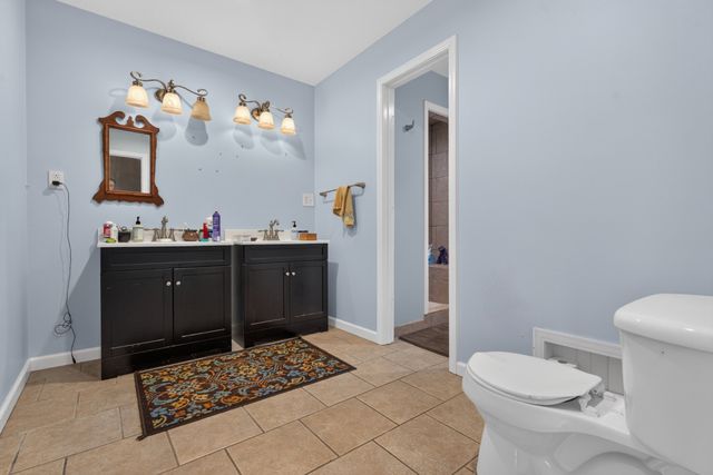 129 Meredith Ln, Winchester, TN 37398