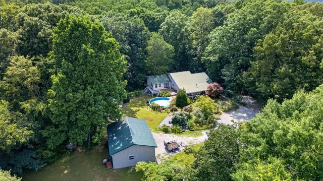 129 Meredith Ln, Winchester, TN 37398