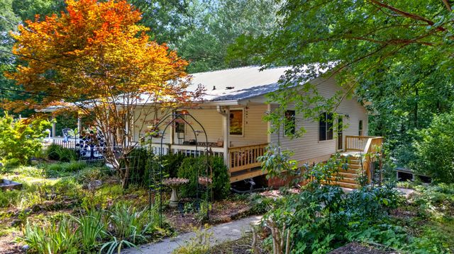 129 Meredith Ln, Winchester, TN 37398