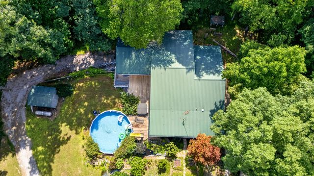 129 Meredith Ln, Winchester, TN 37398