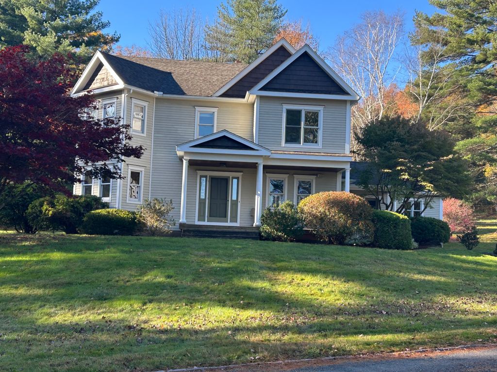 85 Copper Hill Road, East Granby, CT 06026