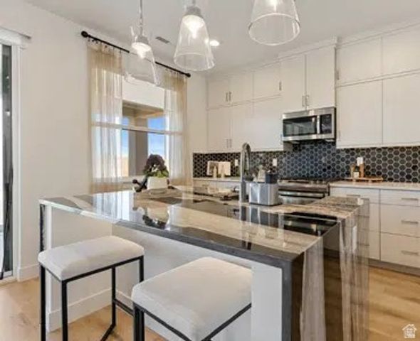 503 W AVERY LN, St. George, UT 84790