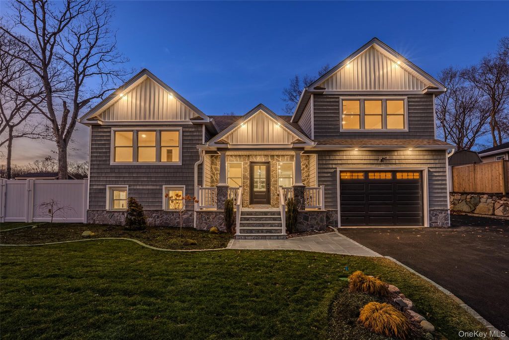 5 Poplar Drive, Smithtown, NY 11787