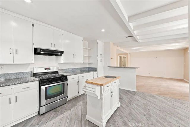 1202 N Ventura, Anaheim, CA 92801