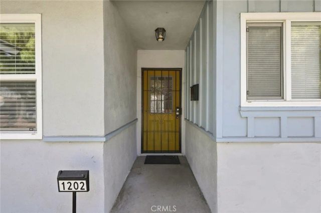 1202 N Ventura, Anaheim, CA 92801