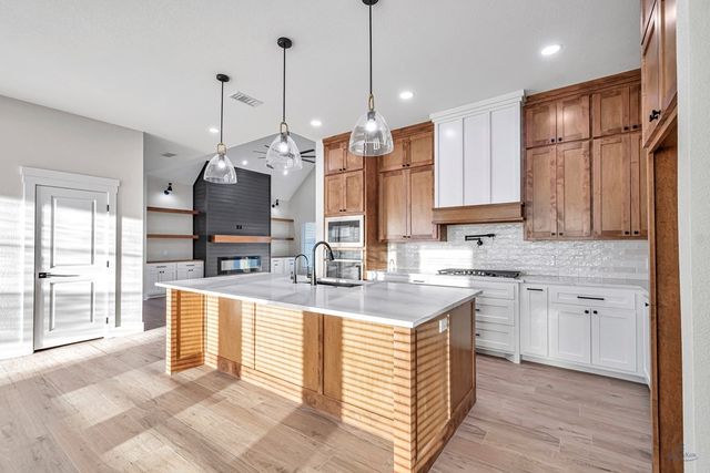 2815 S County Rd 1092, Midland, TX 79706