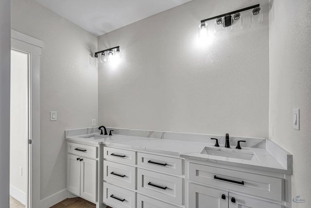 2815 S County Rd 1092, Midland, TX 79706