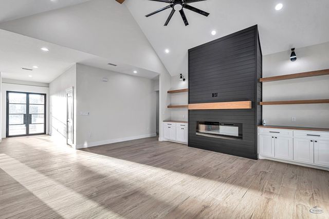 2815 S County Rd 1092, Midland, TX 79706