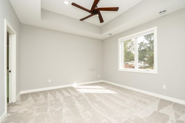 1118 Village Street SE, New Prague, MN 56071