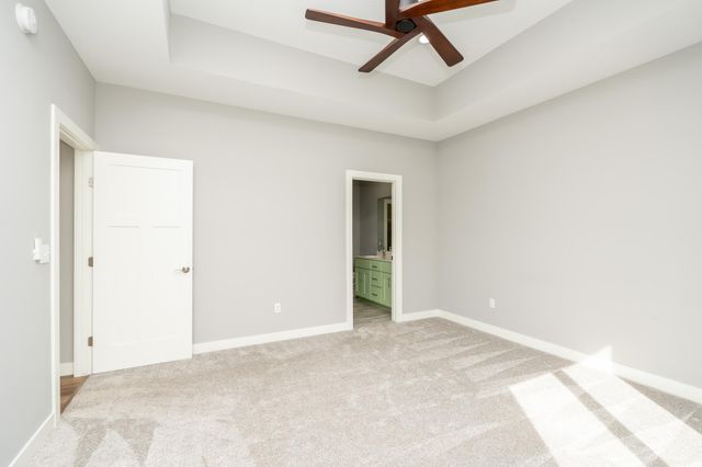 1118 Village Street SE, New Prague, MN 56071