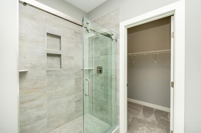 1118 Village Street SE, New Prague, MN 56071