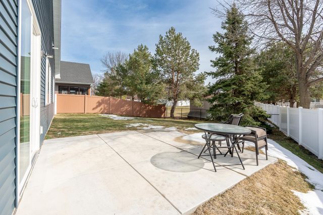 1118 Village Street SE, New Prague, MN 56071