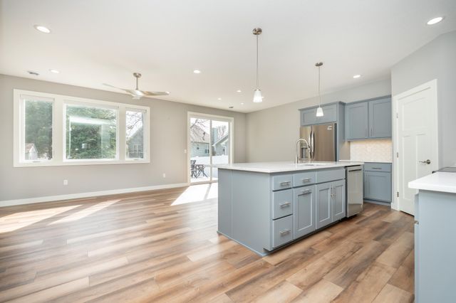 1118 Village Street SE, New Prague, MN 56071