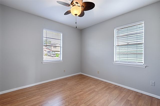 2304 Meadow Crest, Irving, TX 75060