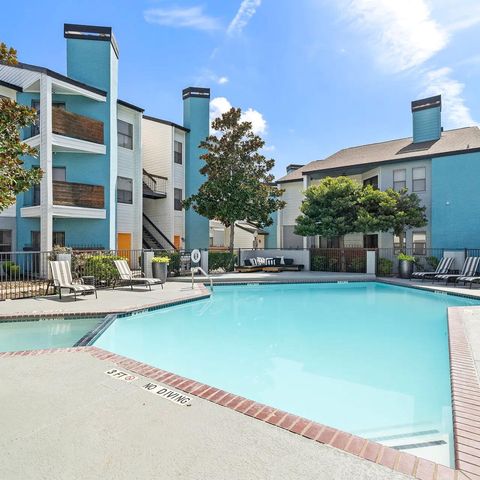 7250 W Greens RD 1501, Houston, TX 77064