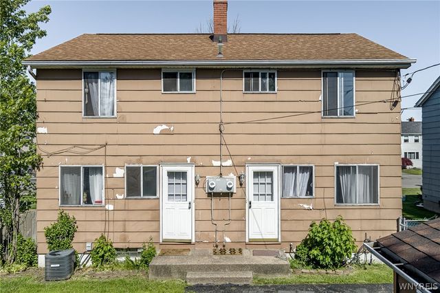62 Patricia Lane, Cheektowaga, NY 14227