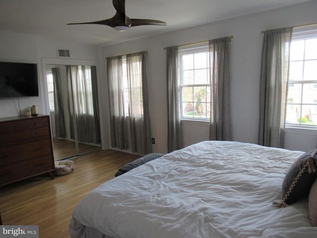 9221 GRACELAND PL, Fairfax, VA 22031