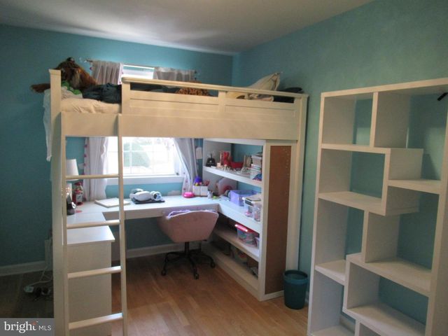 9221 GRACELAND PL, Fairfax, VA 22031