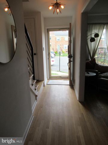 9221 GRACELAND PL, Fairfax, VA 22031