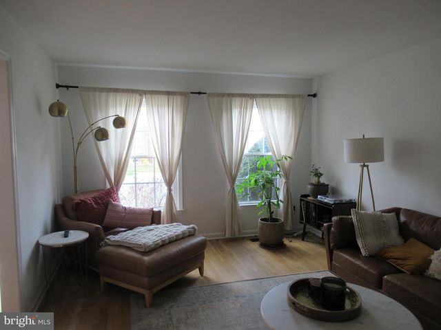 9221 GRACELAND PL, Fairfax, VA 22031