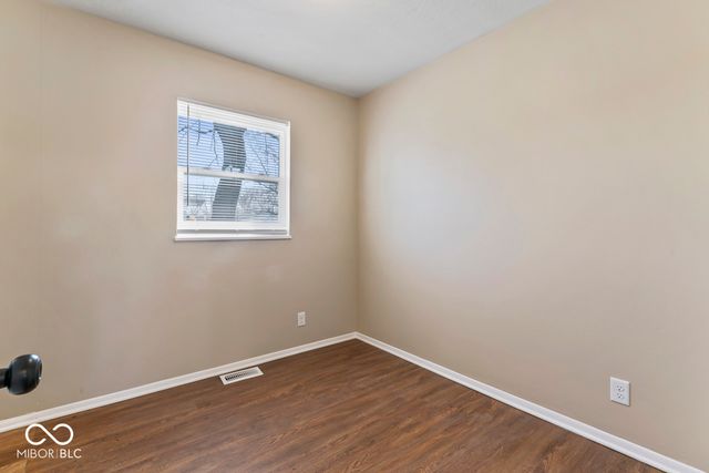 7840 Roseway Court, Indianapolis, IN 46226