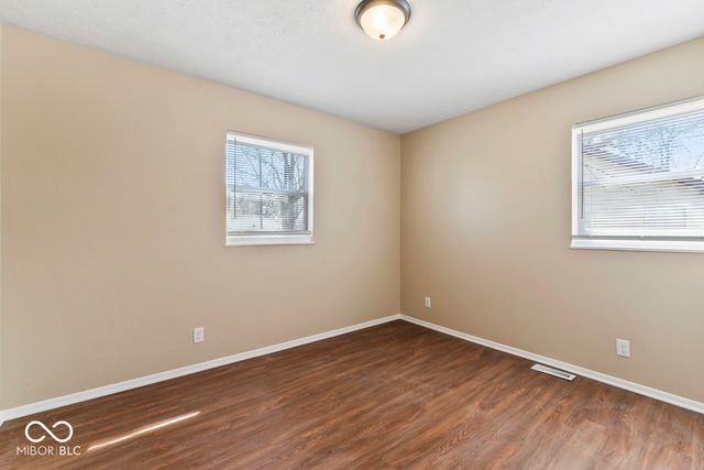 7840 Roseway Court, Indianapolis, IN 46226