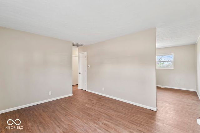 7840 Roseway Court, Indianapolis, IN 46226