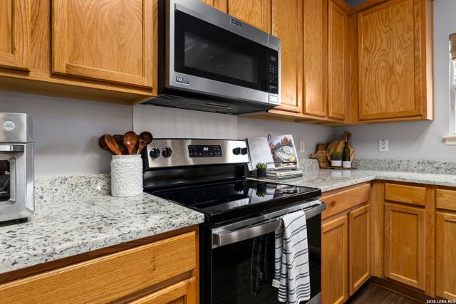 13622 TOPAZ LK, Helotes, TX 78023