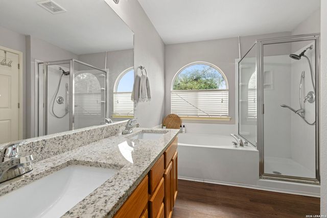 13622 TOPAZ LK, Helotes, TX 78023