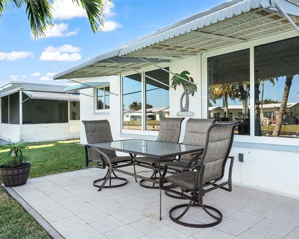 4621 NW 46th Street, Tamarac, FL 33319