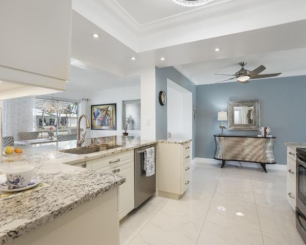 4621 NW 46th Street, Tamarac, FL 33319