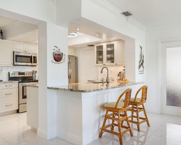 4621 NW 46th Street, Tamarac, FL 33319