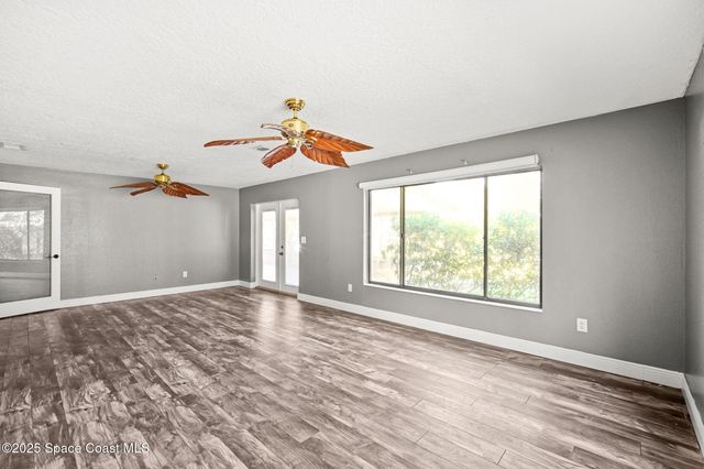 3940 Fairfax Drive, Mims, FL 32754