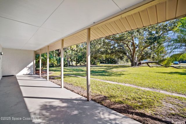 3940 Fairfax Drive, Mims, FL 32754