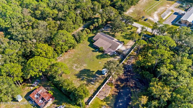 3940 Fairfax Drive, Mims, FL 32754