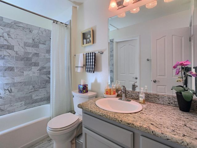 15024 AVENIDA VENUSTO 151, San Diego, CA 92128
