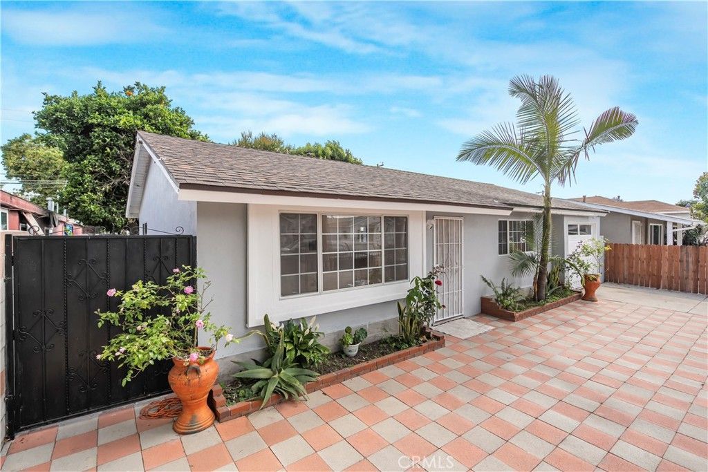 180 E 69th, Long Beach, CA 90805
