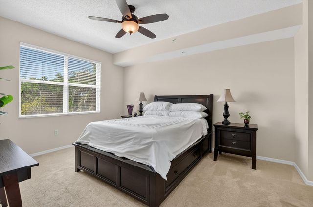 26 Royal Palm Way 403, Boca Raton, FL 33432