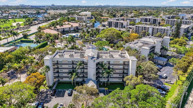 26 Royal Palm Way 403, Boca Raton, FL 33432