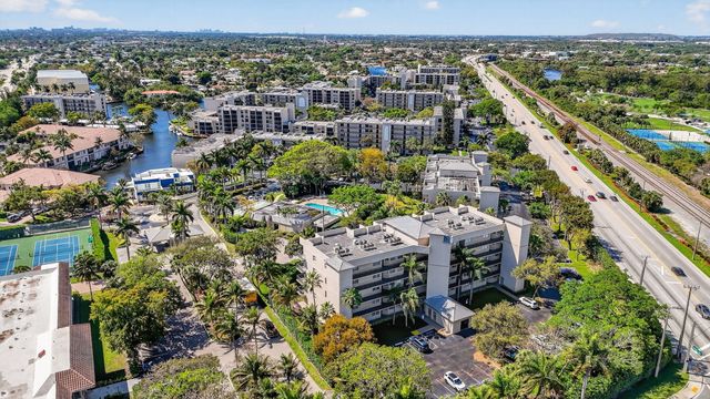 26 Royal Palm Way 403, Boca Raton, FL 33432