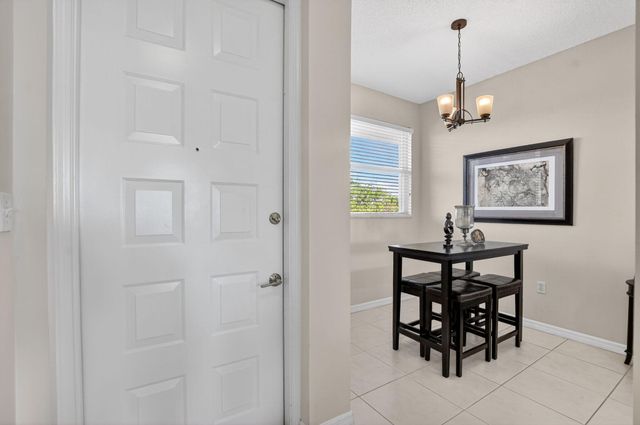 26 Royal Palm Way 403, Boca Raton, FL 33432