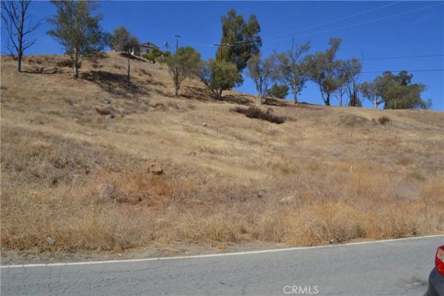 1 Strickland, Lake Elsinore, CA 92530
