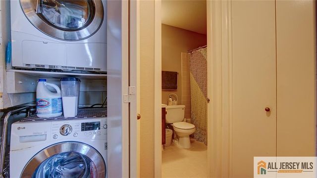 631 Madison Drive B, Monroe, NJ 08831