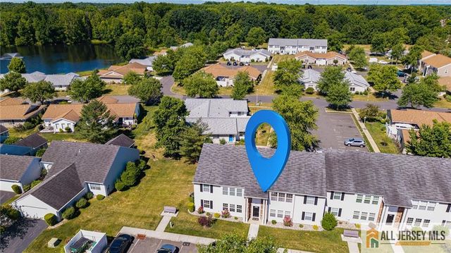 631 Madison Drive B, Monroe, NJ 08831