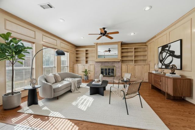 2210 Meadows Lane, Sherman, TX 75092