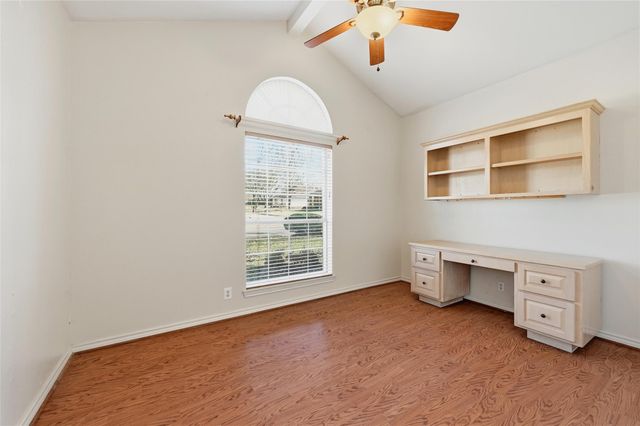 2210 Meadows Lane, Sherman, TX 75092