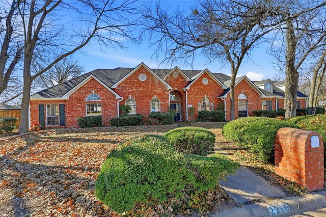 2210 Meadows Lane, Sherman, TX 75092