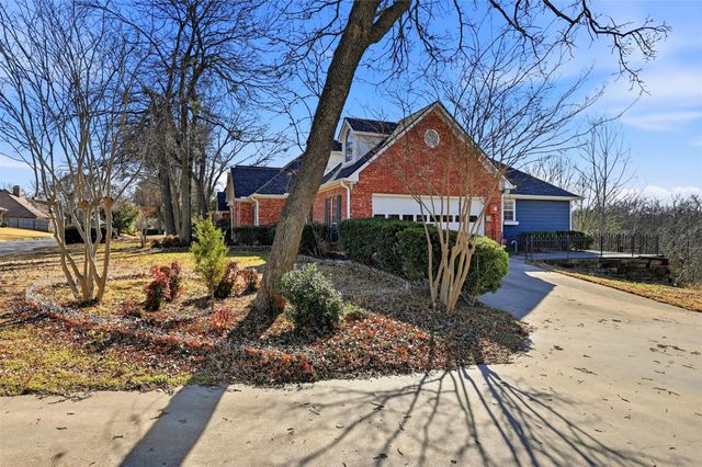 2210 Meadows Lane, Sherman, TX 75092