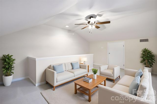 19968 Oak Leaf Circle, Cornelius, NC 28031